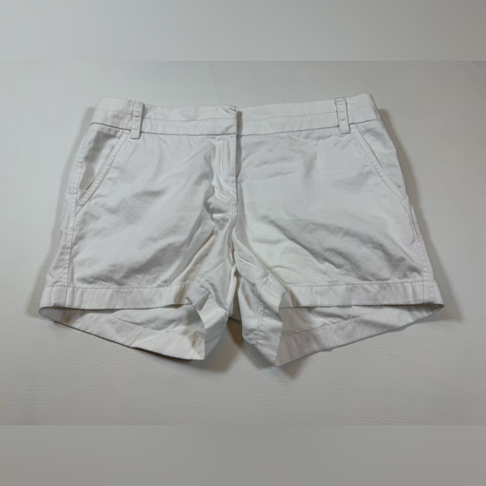 J Crew white chino size 8 women’s shorts rolled cuff (bin P)